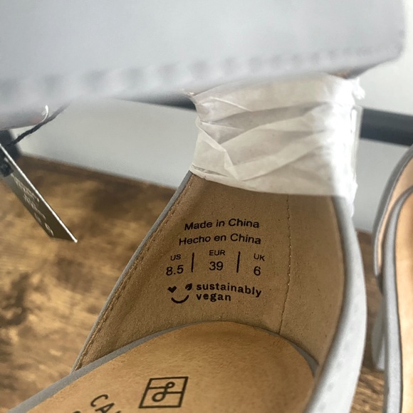 NWT - Call It Spring, Size 8.5 Suede Block Heel, Powder-Blue - Picture 7 of 8